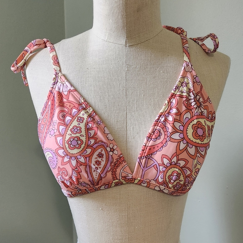 Floral And Paisley Pink Bikini Top